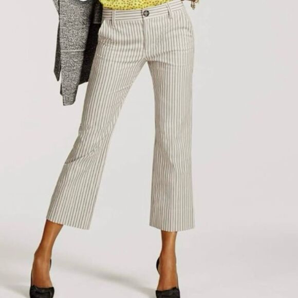 CAbi Tik Tok Crop, Pinstriped Pants. - Picture 4 of 6